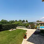 Salvea With Heated Pool
