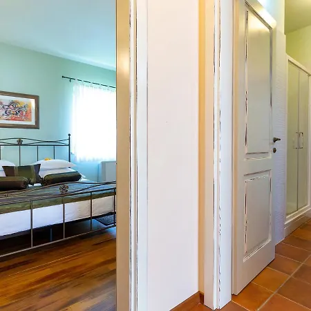 Villa Salvea With Heated Pool