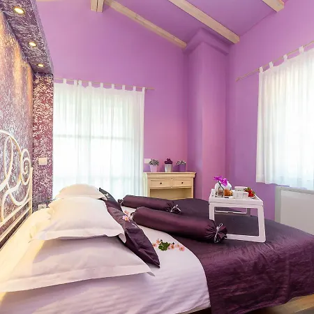 Villa Salvea With Heated Pool
