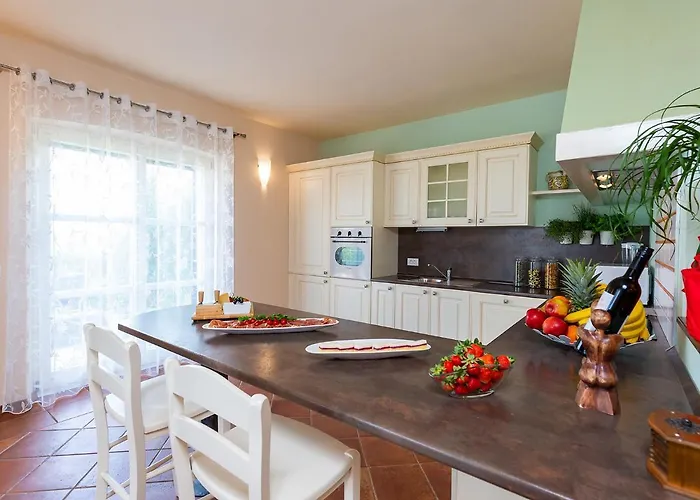 Salvea With Heated Pool