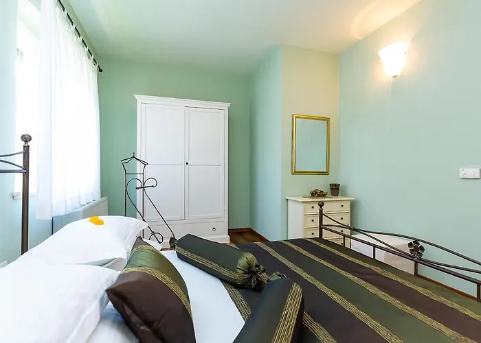 Salvea With Heated Pool * Montižana