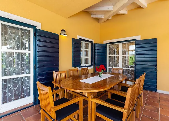 Salvea With Heated Pool Villa *