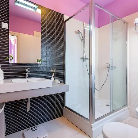 Salvea With Heated Pool